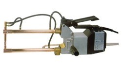 Клещи для точечной сварки с ручным приводом и водяным охлаждением, арт. № 7903 – мощность 6 кВА